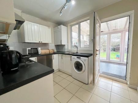 2 bedroom Terraced House for sale in Gilchrist Avenue, Corby, NN17