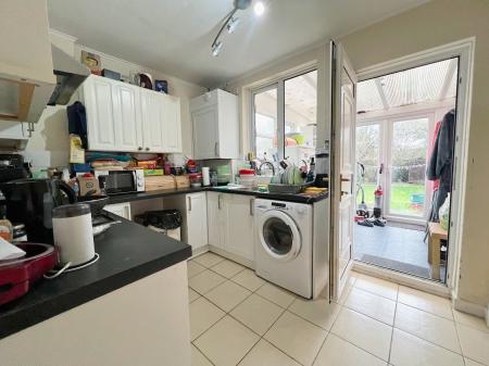 2 bedroom Terraced House for sale in Gilchrist Avenue, Corby, NN17