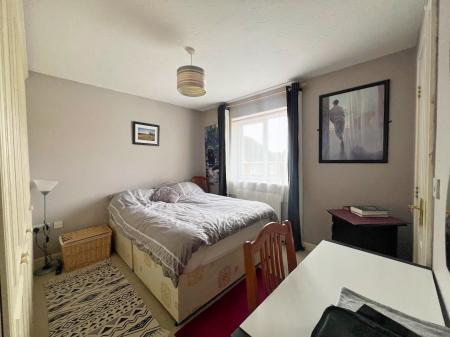 3 bedroom Terraced House for sale in Violet Close, Oakley Vale, Corby, NN18