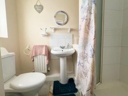 3 bedroom Terraced House for sale in Violet Close, Oakley Vale, Corby, NN18