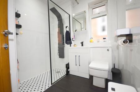 3 bedroom Semi-detached bungalow for sale in Martin Road, Kettering, NN15