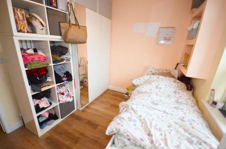 3 bedroom Semi-detached bungalow for sale in Martin Road, Kettering, NN15