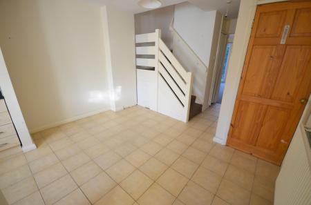 2 bedroom Terraced House for sale in Redwood Close, Desborough, NN14