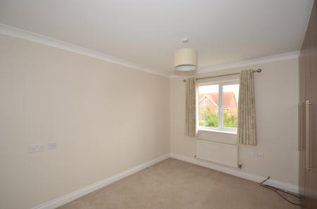4 bedroom Detached house to let in Cowslip Close, Corby, NN18
