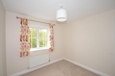 4 bedroom Detached house to let in Cowslip Close, Corby, NN18