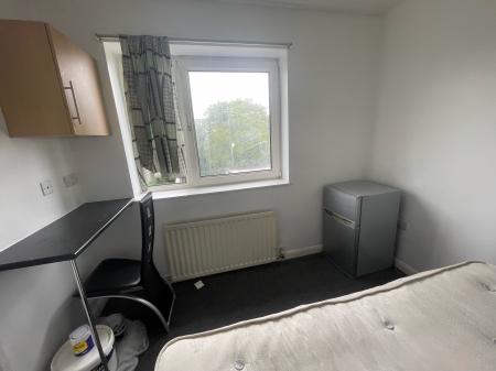 1 bedroom House of Multiple Occupation to let in Chelveston Drive, Corby, NN17