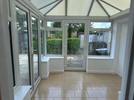 3 bedroom Semi-detached house to let in Kirby Road, Gretton, NN17