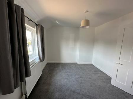 3 bedroom Semi-detached house to let in Kirby Road, Gretton, NN17