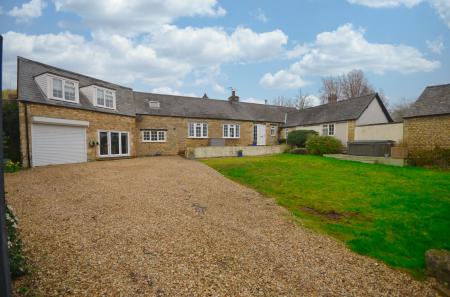 4 bedroom Barn for sale in Glebe Road, North Luffenham, LE15