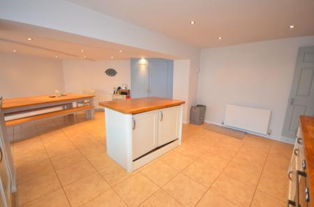 4 bedroom Barn for sale in Glebe Road, North Luffenham, LE15