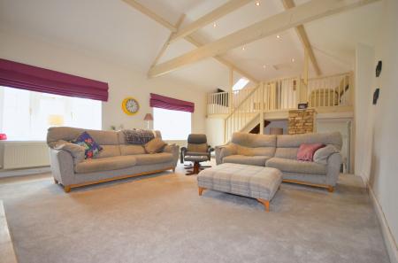 4 bedroom Barn for sale in Glebe Road, North Luffenham, LE15