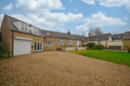 4 bedroom Barn for sale in Glebe Road, North Luffenham, LE15