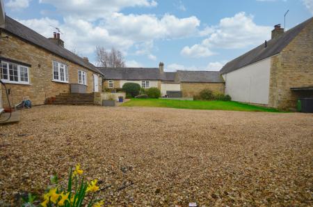 4 bedroom Barn for sale in Glebe Road, North Luffenham, LE15