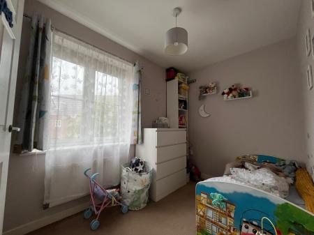 2 bedroom Flat to let in Pascal Close, Corby, NN17