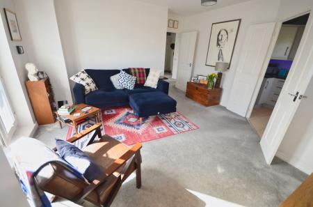 2 bedroom Flat for sale in Conyger Close, Corby, NN18