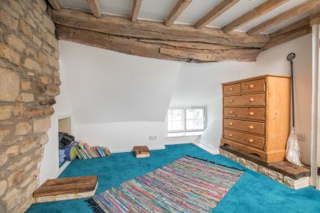 4 bedroom Cottage for sale in High Street, Stanion, NN14