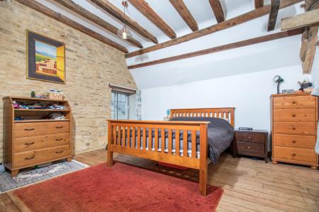 4 bedroom Cottage for sale in High Street, Stanion, NN14