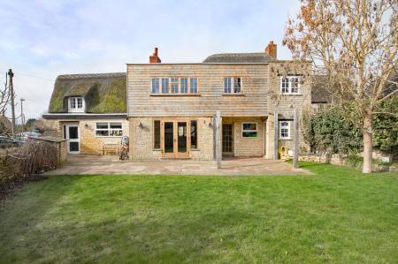 4 bedroom Cottage for sale in High Street, Stanion, NN14