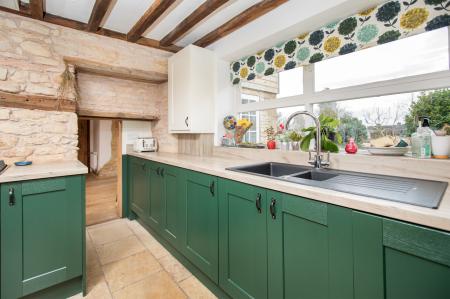 4 bedroom Cottage for sale in High Street, Stanion, NN14