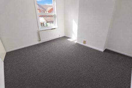 3 bedroom Terraced House for sale in Gordon Street, Kettering, NN16