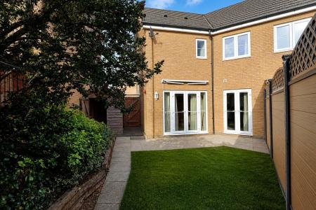 3 bedroom Semi-detached house for sale in Epping Road, Little Stanion, NN18