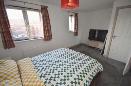 3 bedroom Semi-detached house for sale in Fortress Close, Weldon, NN17