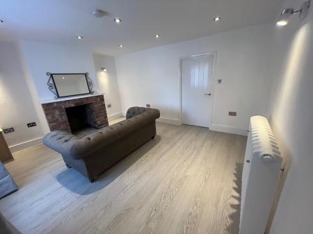 2 bedroom Cottage to let in Main Street, Caldecott, LE16