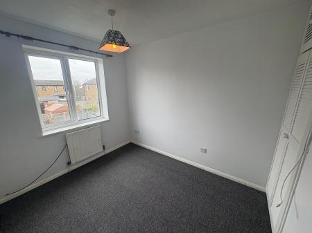 3 bedroom Semi-detached house to let in Poplar Road, The Shire, Corby, NN17