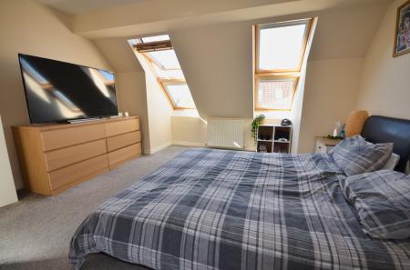 3 bedroom Semi-detached house for sale in Dunnock Road, Corby, NN18