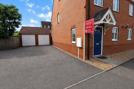 3 bedroom Semi-detached house for sale in Dunnock Road, Corby, NN18