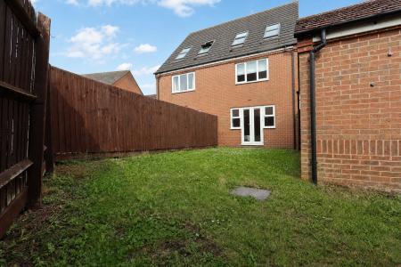 3 bedroom Semi-detached house for sale in Dunnock Road, Corby, NN18
