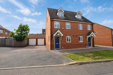 Dunnock Road, Corby, NN18