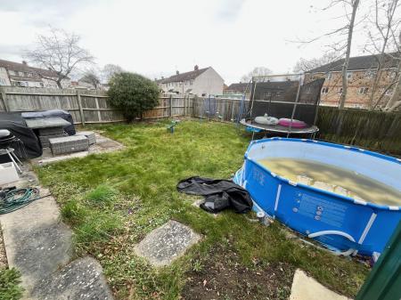 2 bedroom Terraced House to let in Greenhill Rise, Corby, NN18