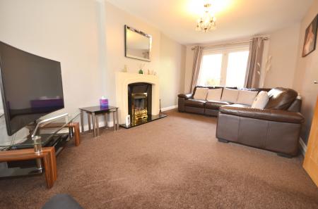 3 bedroom Detached house for sale in Firs Avenue, Uppingham, LE15