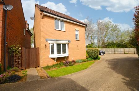 3 bedroom Detached house for sale in Firs Avenue, Uppingham, LE15