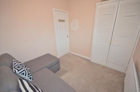 2 bedroom Semi-detached house for sale in Westfields Road, Corby, NN17