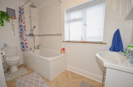2 bedroom Semi-detached house for sale in Westfields Road, Corby, NN17