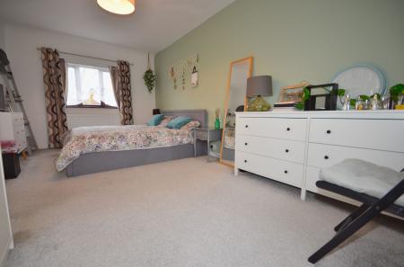 2 bedroom Semi-detached house for sale in Westfields Road, Corby, NN17