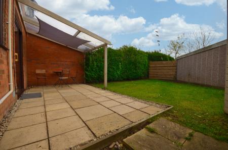 2 bedroom Semi-detached house for sale in Westfields Road, Corby, NN17