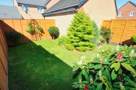 3 bedroom Semi-detached house for sale in Flinders Close, Corby, NN18