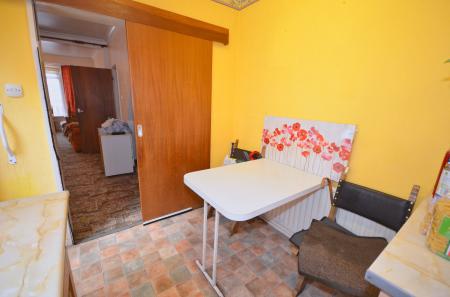 3 bedroom Terraced House for sale in St. Peters Avenue, Kettering, NN16