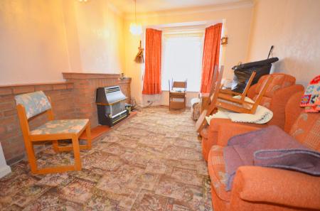 3 bedroom Terraced House for sale in St. Peters Avenue, Kettering, NN16