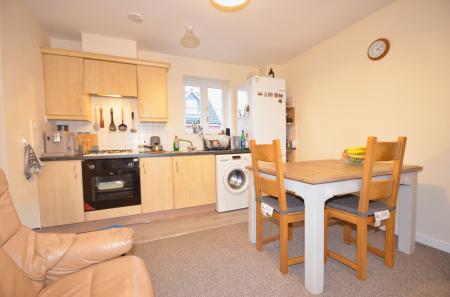 2 bedroom Coach House for sale in Chequers Close, Corby, NN18