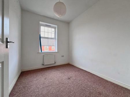 2 bedroom Flat to let in Conyger Close, Corby, NN18