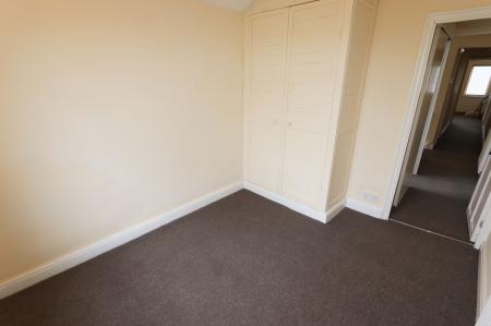 3 bedroom Semi-detached house for sale in Neale Avenue, Kettering, NN16