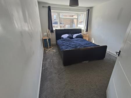 1 bedroom Flat to let in Highbrook, Corby, NN18