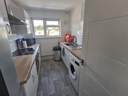 1 bedroom Flat to let in Highbrook, Corby, NN18