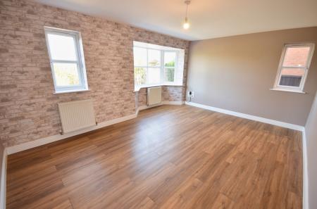 4 bedroom Detached house to let in Newmarket Close, Oakley Vale, Corby, NN18