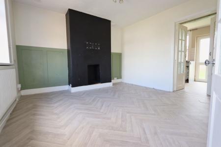 2 bedroom Terraced House for sale in Kelvin Grove, Corby, NN17