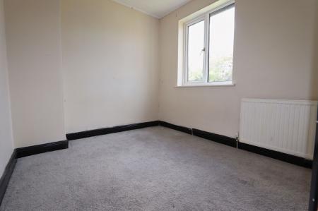 2 bedroom Terraced House for sale in Kelvin Grove, Corby, NN17